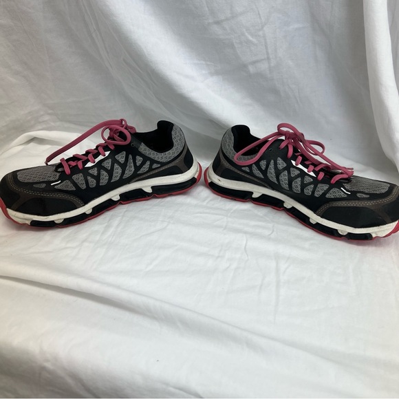 Red Wing Women's Athletic Aluminum Toe Shoes - Picture 4 of 12